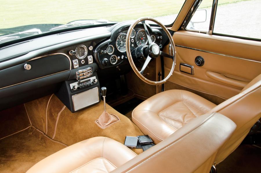 Торпедо Aston Martin DB6 (3211/R) 1967 года  (фото 7 из 24)
